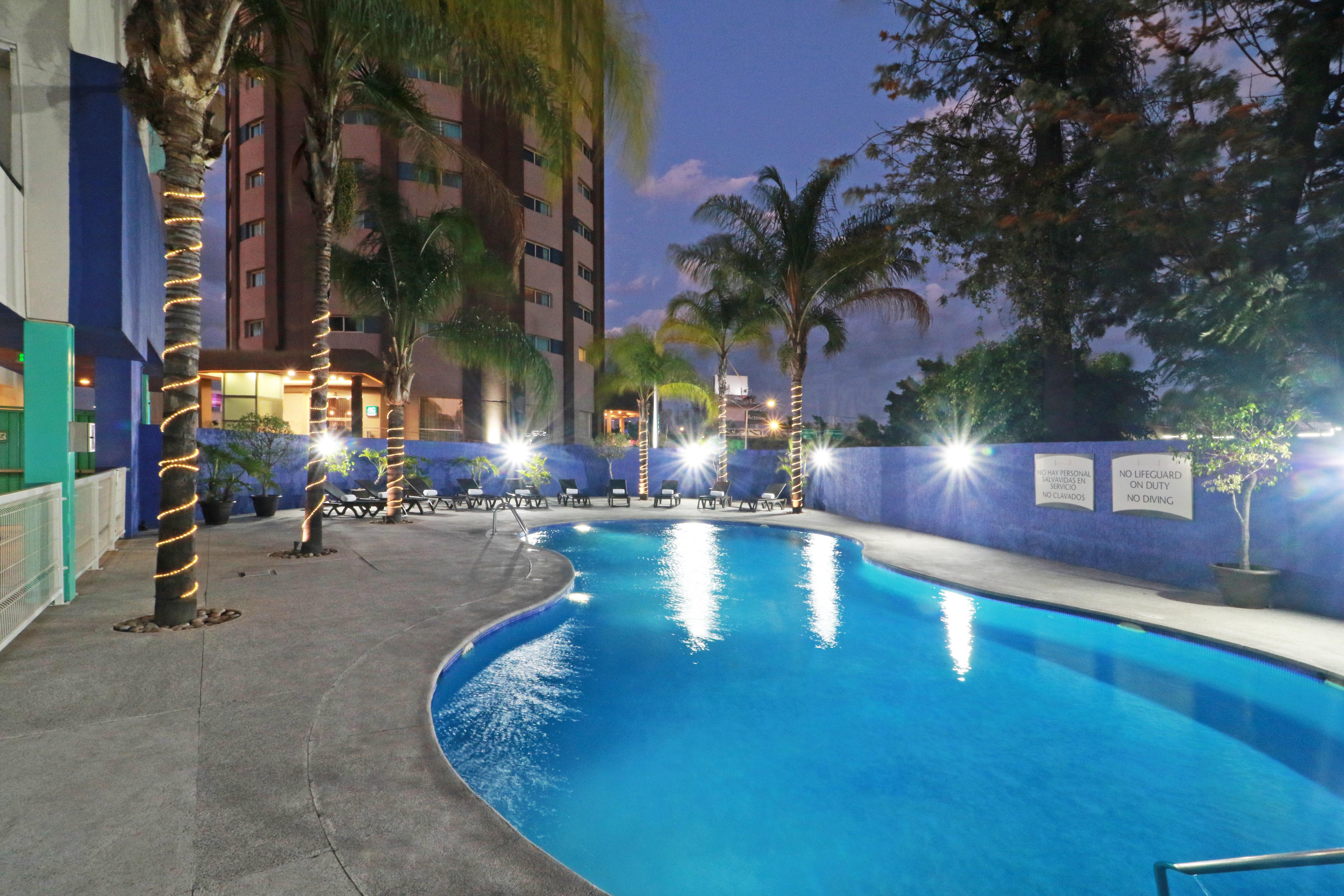 Staybridge Suites Guadalajara Expo By Ihg Zapopan Exterior foto