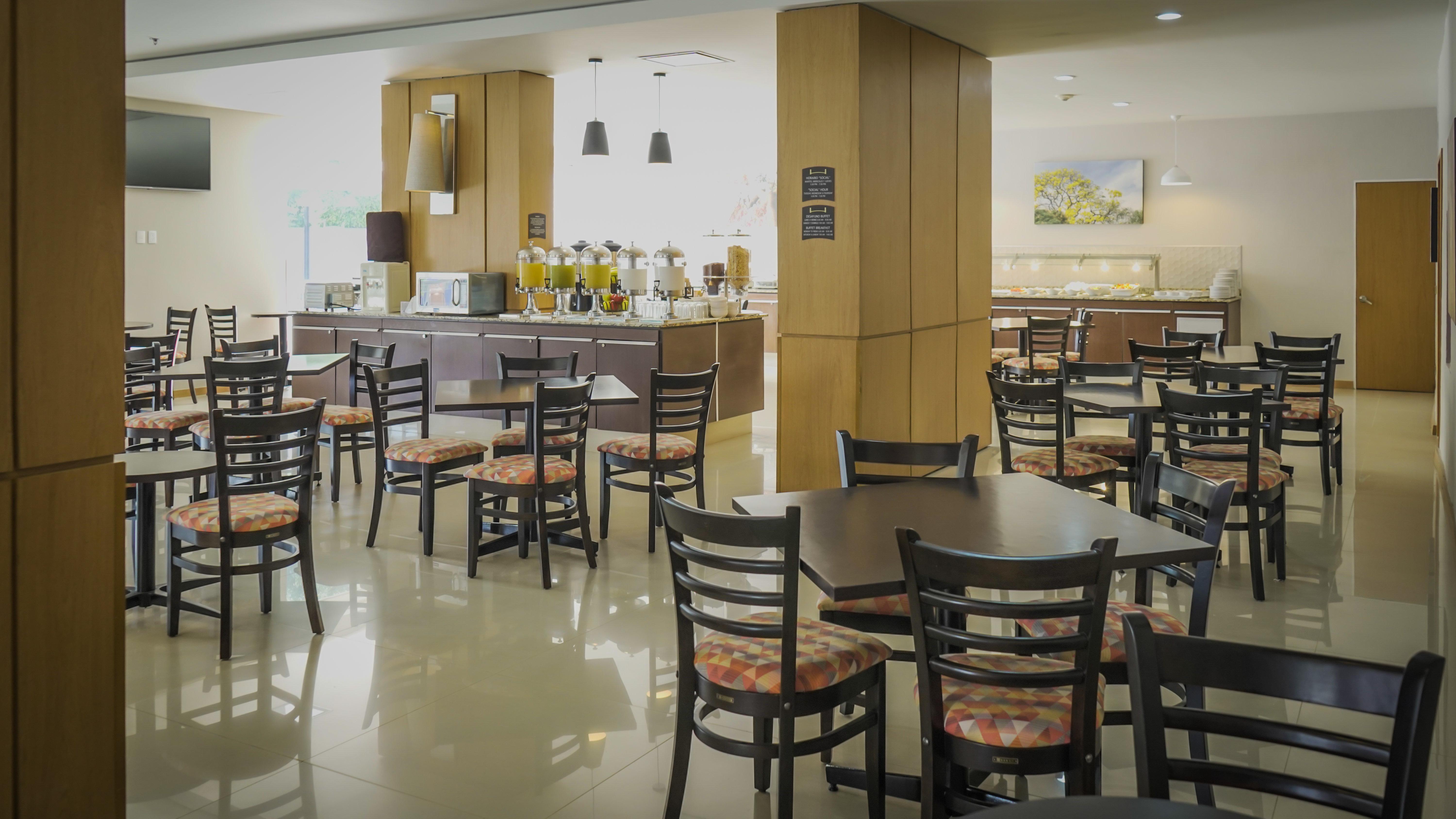 Staybridge Suites Guadalajara Expo By Ihg Zapopan Exterior foto